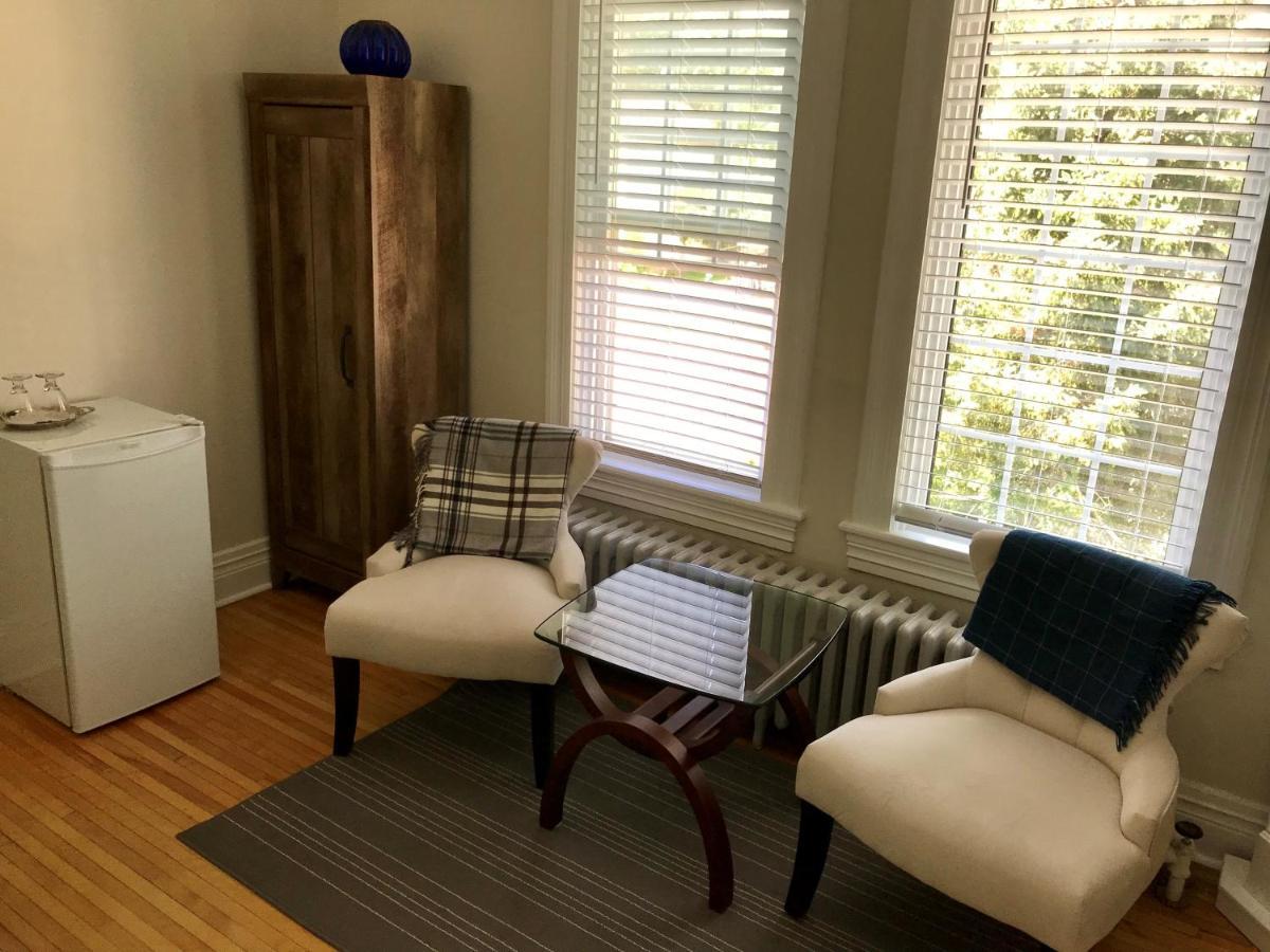Ellis House Bed & Breakfast ナイアガラ・フォールズ エクステリア 写真