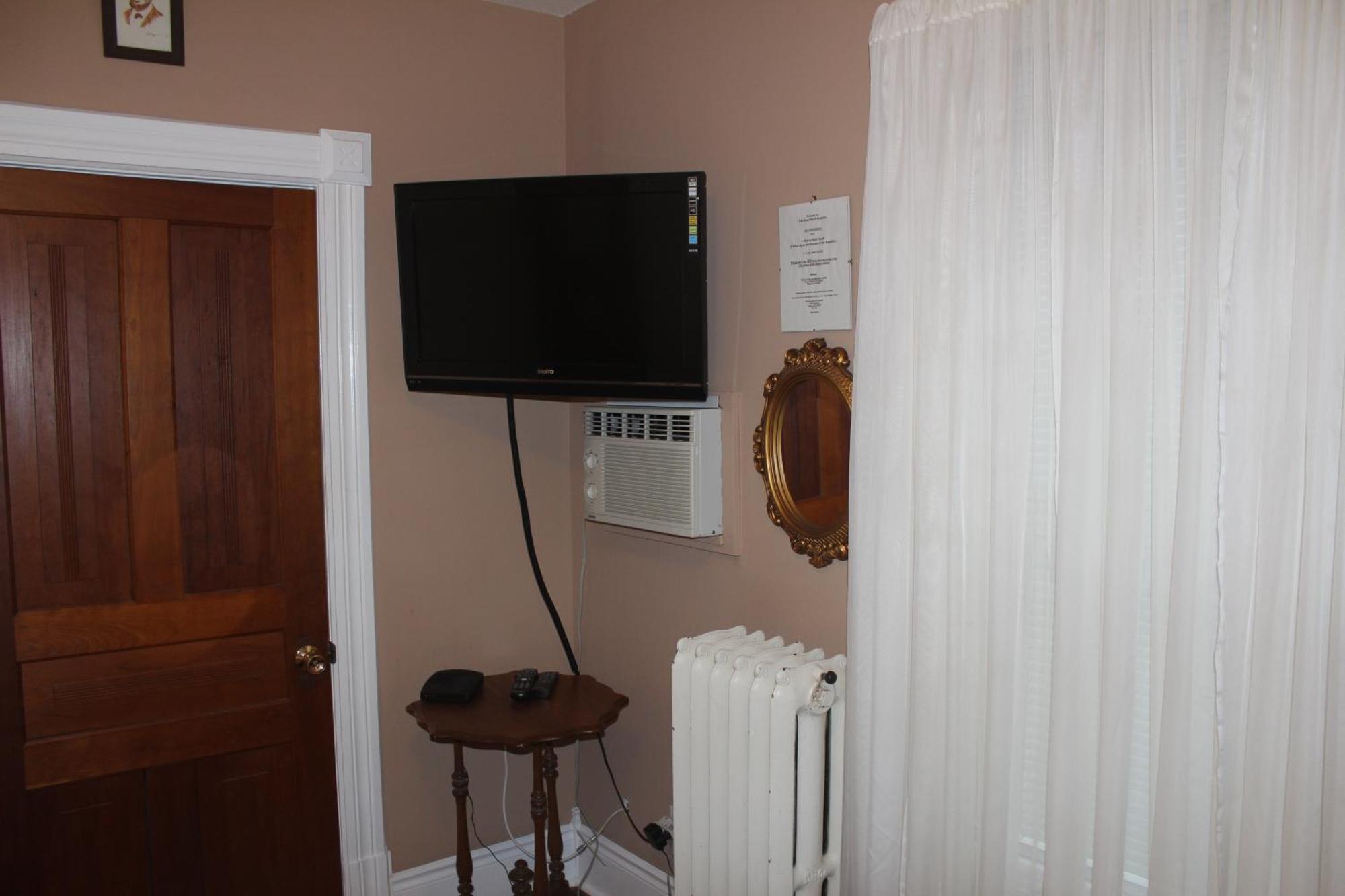 Ellis House Bed & Breakfast ナイアガラ・フォールズ 部屋 写真