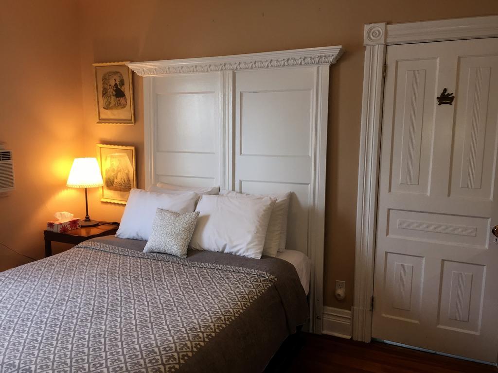 Ellis House Bed & Breakfast ナイアガラ・フォールズ エクステリア 写真