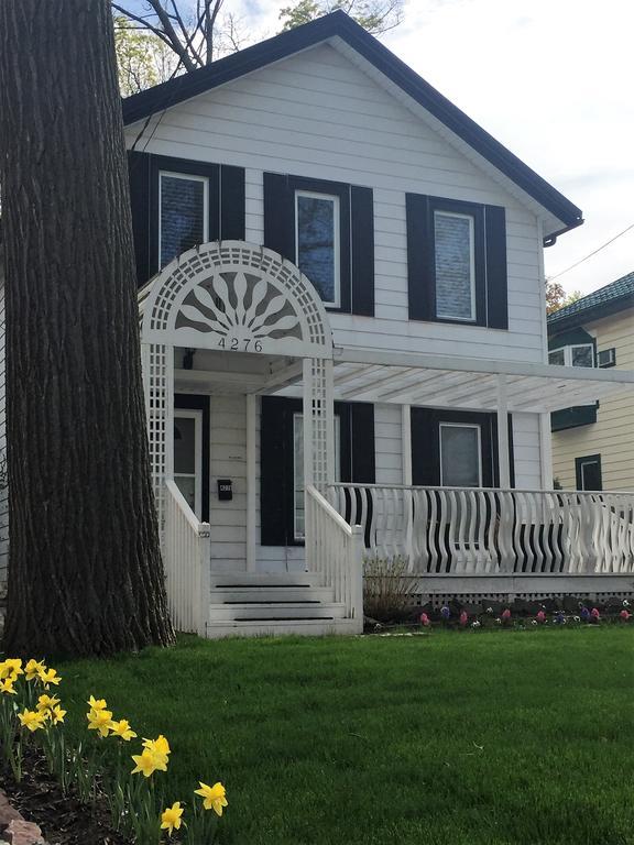 Ellis House Bed & Breakfast ナイアガラ・フォールズ エクステリア 写真